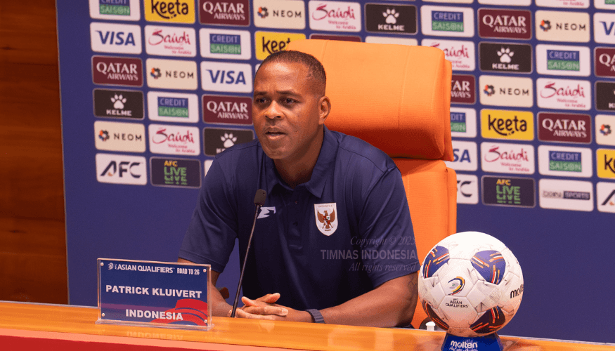 Kabar pemecatan Patrick Kluivert disorot media Inggris